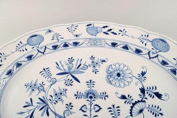 Blue onion plates hot sale