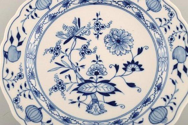 blue onion plates