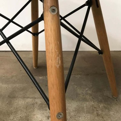 Eames hotsell dowel base