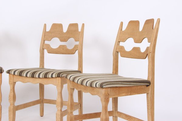 Mid Century Oak And Fabric Dining Chairs By Henning Kjaernulf For Nyrup Mobelfabrik Set Of 4 For Sale At Pamono