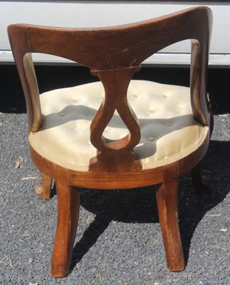 nursing chair with stool