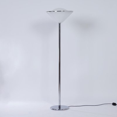 Harvey Guzzini Floor Lamp from iGuzzini, 1970s Harvey Guzzini Floor Lamp from iGuzzini, 1970s