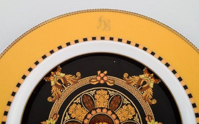 Barocco Porcelain Plate with Gold Decoration by Gianni Versace for