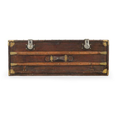 Old wooden trunk for sale outlet