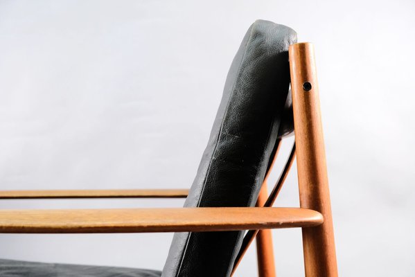 Mid-Century Danish Teak and Black Leather Lounge Chairs by Grete Jalk for  France & Søn / France & Daverkosen, Set of 2 for sale at Pamono