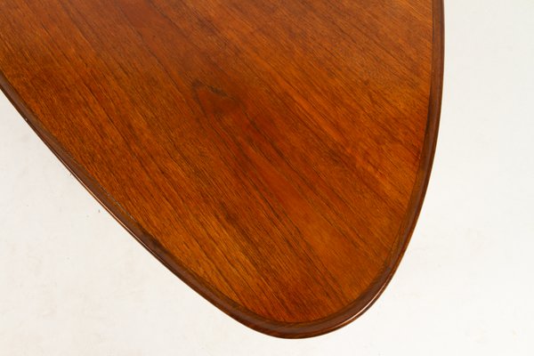 Danish Triangular Teak Coffee Table From Bc Møbler 1950s For At Pamono Danish Triangular Teak Coffee Table, Round Black Teak Coffee Table Tray