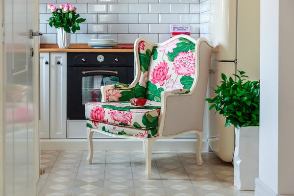 Floral 2024 print armchair