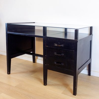 Black metal desk 2024 with glass top