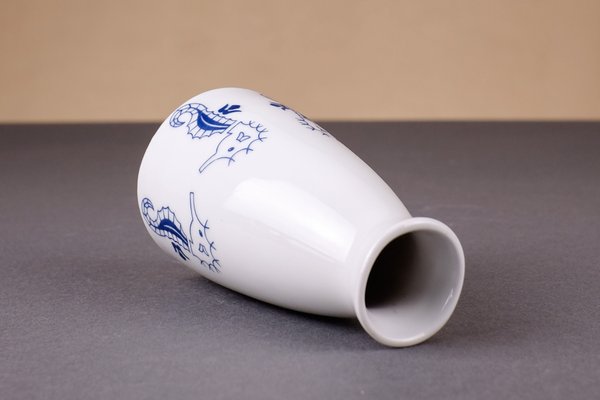 Vase With Seahorse Decoration From Veb Porzellanmanufaktur Wagner Apel 1970s For Sale At Pamono