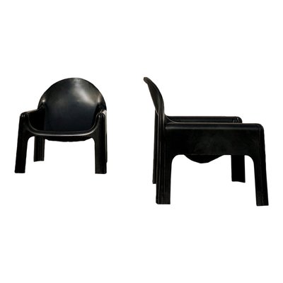 Black plastic lounge chairs deals