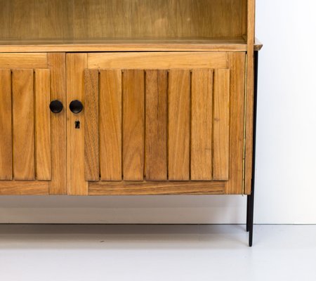 dresser hairpin legs