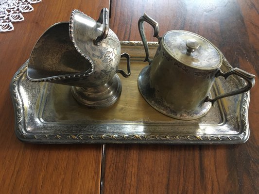 Azucareros y bandeja Azucarero de latón bañado en plata, años 60. Juego de  3 en venta en Pamono