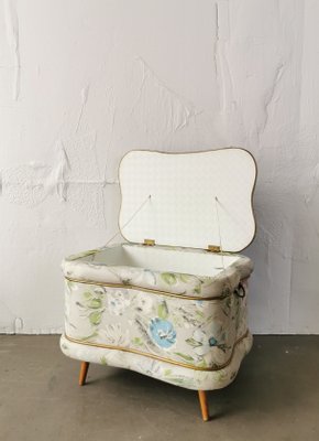 boudoir stool