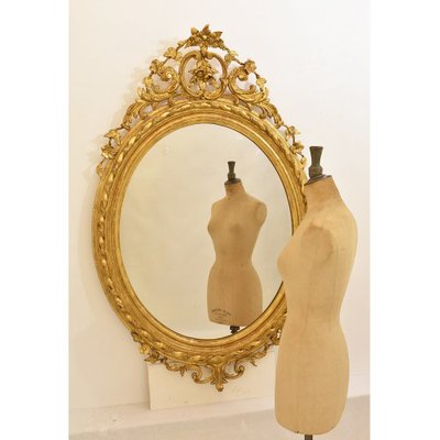 19th Century Golden Oval Wall Mirror With Gold Leaf Frame For At Pamono - Old Vintage Wall Mirrors