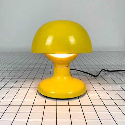 Yellow Jucker 147 Table Lamp by Tobia & Afra Scarpa for Flos, 1960s Yellow Jucker 147 Table Lamp by Tobia & Afra Scarpa for Flos, 1960s