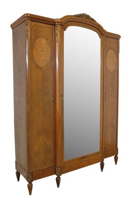 Armoire A Miroir Louis Xvi En Loupe D Orme Et En Orme France 1900s En Vente Sur Pamono Armoire A Miroir Louis Xvi En Loupe D Orme Et En Orme France 1900s En Vente Sur Pamono