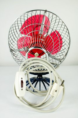 Vintage Japanese Portable Model B-445 Table Fan from Hitachi