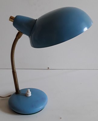 Petite Lampe de Bureau Bleue Vintage avec Bras Ajustable en Laiton, 1960s  en vente sur Pamono