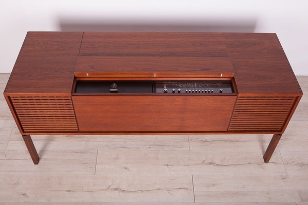 Dänisches Mid Century Sideboard für Grammophon von Bang Mid Century Modern Teakwood Cabinet Sideboard Teak Anrichte