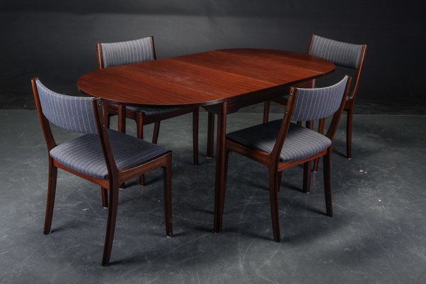 Danish Mahogany Dining Table Chairs, Mahogany Round Table And Chairs