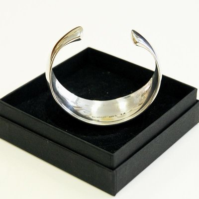 Featured image of post Georg Jensen Jewelry Vintage / The sautoir / necklace is designed by georg jensen design team based on sketch from the beginning of the 20th century.