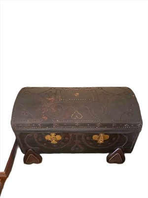Antique Leather Trunk For At Pamono, Antique Leather Trunk