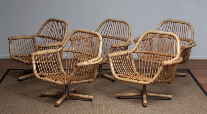 Rattan Garden Or Lounge Swivel Chairs Coffee Table Set 1960s Of 6 En Vente Sur Pamono - Rattan Chairs And Coffee Table Rattan Garden Or Lounge Swivel Chairs Coffee Table Set 1960s Of 6 En Vente Sur Pamono - Rattan Chairs And Coffee Table