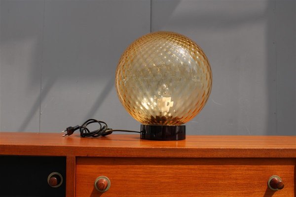 ball table lamp