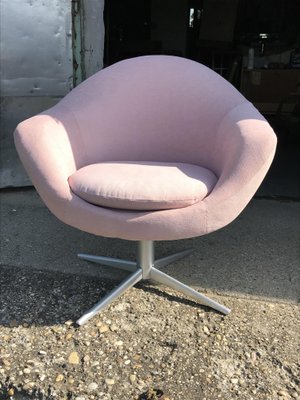 Vintage mid century modern swivel chair hot sale