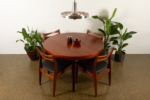 Vintage Danish Round Extendable, Round Rosewood Dining Table And Chairs
