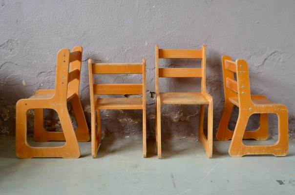 retro childrens table and chairs