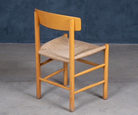 Vintage J39 Shaker Chair by Børge Mogensen, 1960s for sale at Pamono
