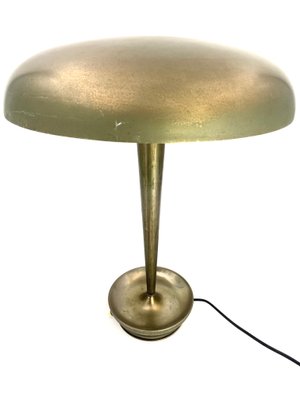 Executive desk cheap lamp