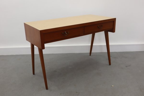 Contemporary online wood desk