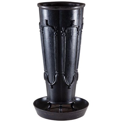 cast iron umbrella base