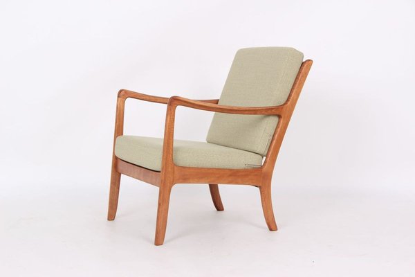 FD109 Lounge Chair by Ole Wanscher for France S n France Daverkosen 1950s
