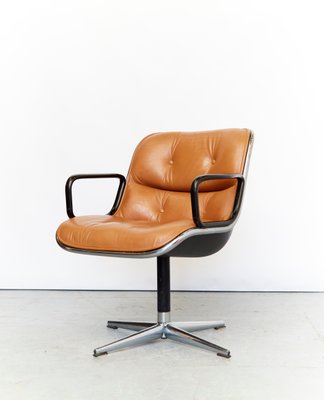 Vintage Leather Executive Swivel Chair By Charles Pollock For Knoll Inc Knoll International 1970s For Sale At Pamono