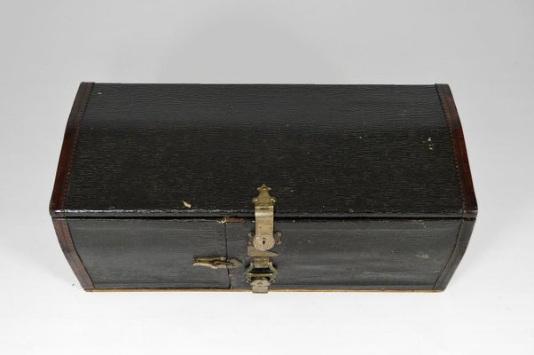 innovator Vintage trunk 約29L Vintage Innovation New York Steamer Trunk | Chairish