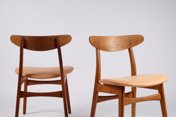 Set of Mid-Century Danish CH30 Dining Chairs by Hans Wegner for