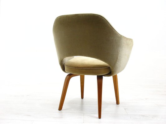 Saarinen armchair hot sale