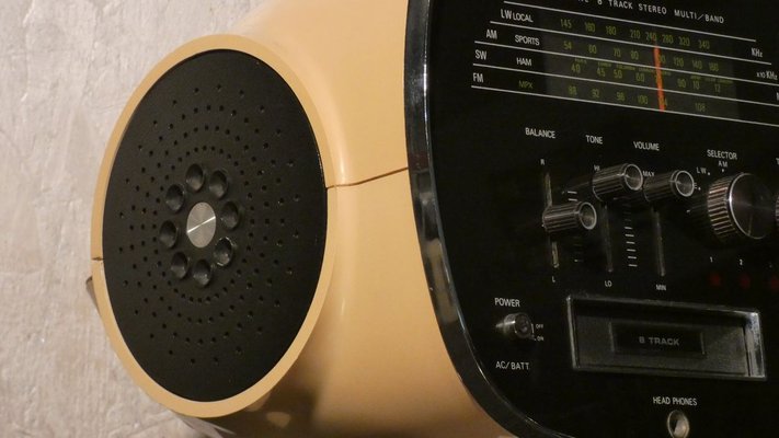 Space Age Model TCM 5500 Solid State 8 Track Stereo Space Age Model TCM 5500 Solid State 8 Track Stereo