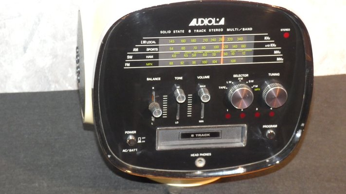Space Age Model TCM 5500 Solid State 8 Track Stereo
