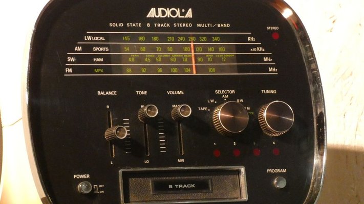 SW Receiver Audiola Audiola 12 Band  AM Not Working FM 