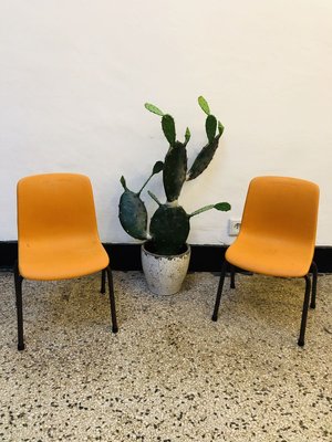 Grosfillex chaise 2024 lounge chairs