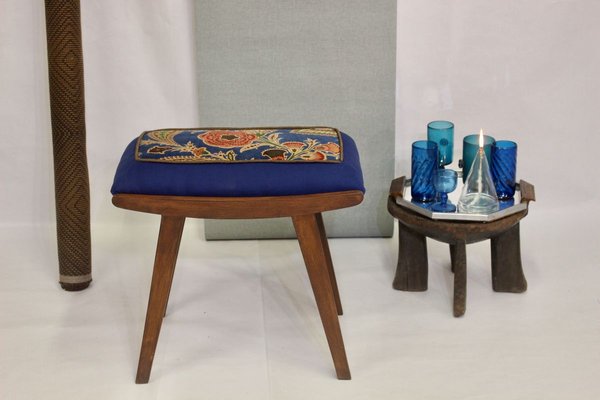 Mid Century Scandinavian Stool For Sale At Pamono Shop scandinavian modern stools at 1stdibs, the world's largest source of scandinavian modern and other authentic period furniture.