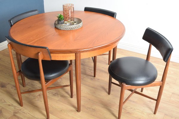 Teak Round Dining Table Chairs Set By, Round Dining Tables And Chairs