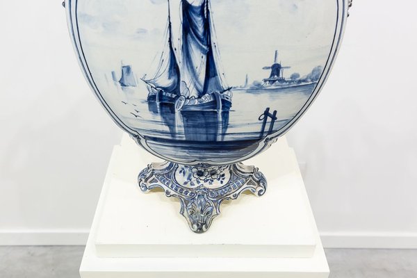 18th Century Dutch Delft Blue Vase