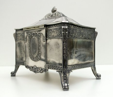 Antique German Art Nouveau Silver-Plated Jewelry Box from Antique German Art Nouveau Silver-Plated Jewelry Box from