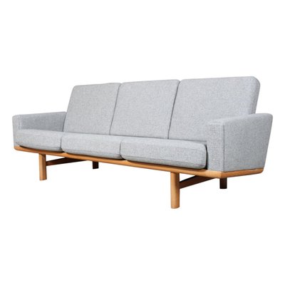 engagement metallisk befolkning Mid-Century 3-Seater Sofa by Hans J. Wegner for Getama for sale at Pamono