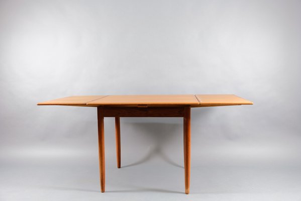 Extendable square dining table for 12 deals